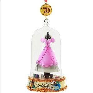 🎄🎀Cinderella Legacy Ornament 70th Anniversary